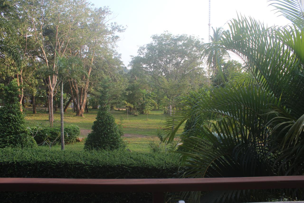 Lanta Happy Hill Hotel Koh Lanta Bagian luar foto